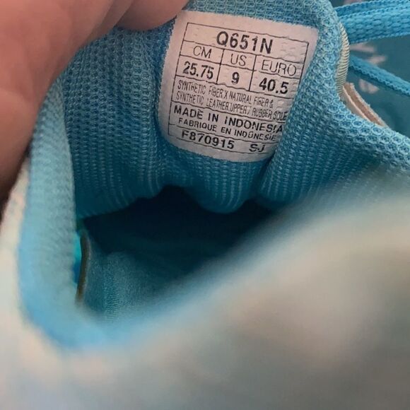 ASICS Sky Blue Sneakers!!  - Picture 7 of 8